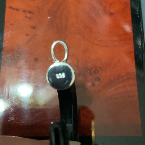 Black Onyx Horn Set In Ornate Sterling Silver Bail - Picture 4 of 9